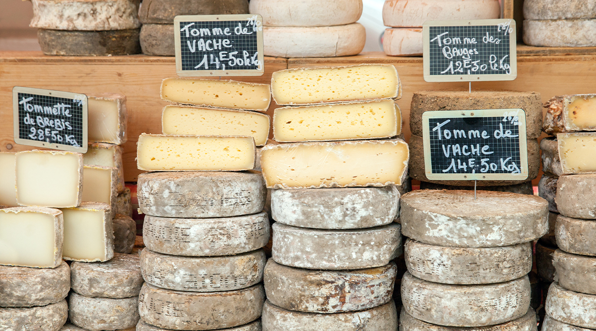 Regional specialties are perfect for picnics – ask locals for recommendations